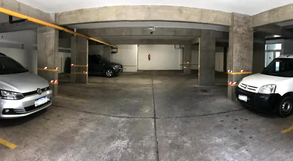 Departamentos Torre Potosí estacionamiento