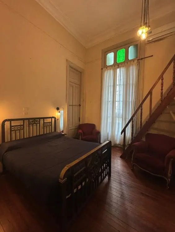 Hostel High cama doble