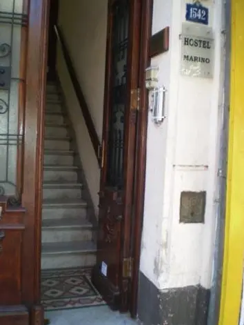 Hostel Marino entrada