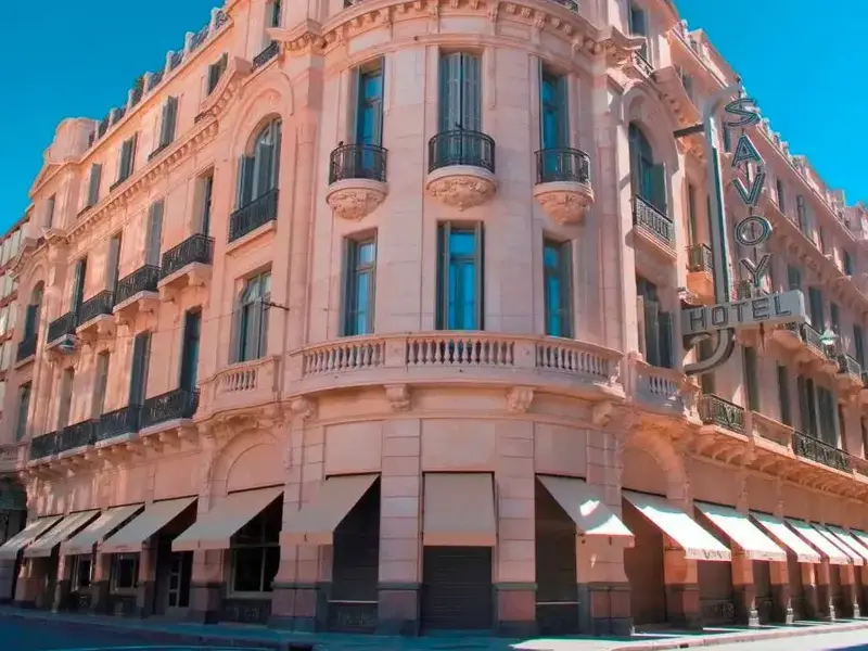 Hotel Esplendor by Wyndham Savoy