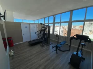 Hotel Howard Johnson Rosario gimnasio