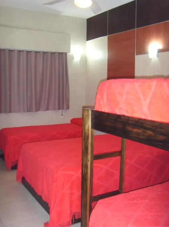 Hotel Micro habitación cuádruple