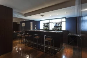 Hotel Ros Tower barra