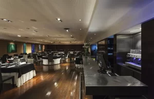 Hotel Ros Tower mesas para comer