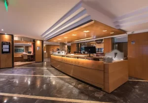 Hotel Solans Riviera recepción