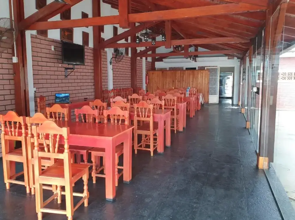 Hotel Aatrac Iguazú mesas para comer