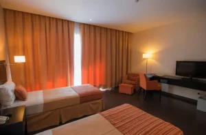 Hotel Grand Crucero camas individuales