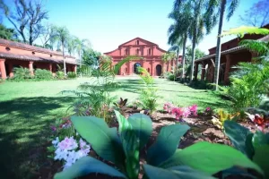Hotel Guaminí Misión jardín