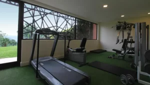 Hotel Panoramic Grand gimnasio