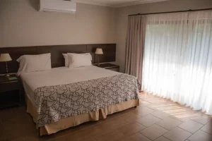 Hotel Yvy cama doble