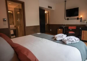 Hotel Palermitano cama doble con toallas