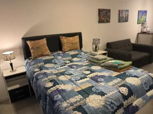 Departamento Magnific cama doble con toallas