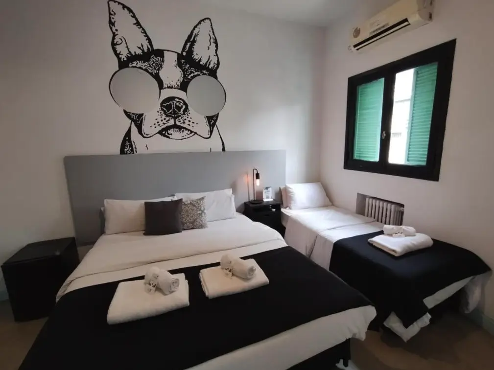 Hostel Art Factory Soho cama doble y cama individual