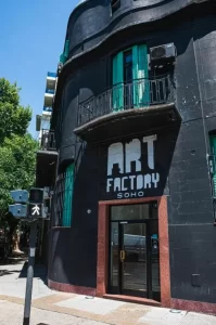 Hostel Art Factory Soho entrada