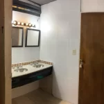 Hostel MiBAQ espejo del baño