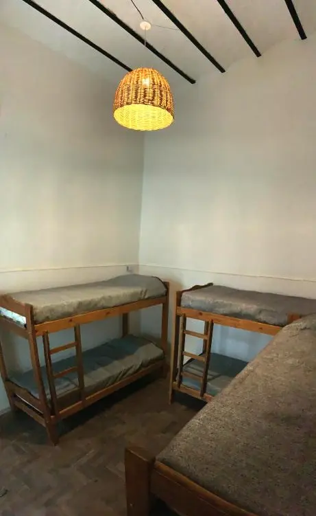Hostel MiBAQ habitación compartida