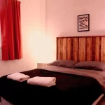 Hostel Ruda cama doble con toallas