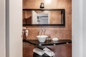 Hotel 5411 Soho espejo del baño