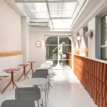 Hotel 5411 Soho mesas para comer