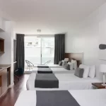 Hotel Bys habitación cuádruple
