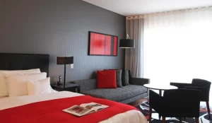 Hotel Fierro cama