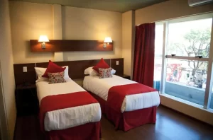 Hotel First Palermo camas individuales