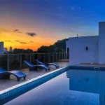 Hotel First Palermo sillones de la pileta