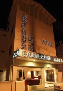 Hotel Flat Bariloche por fuera