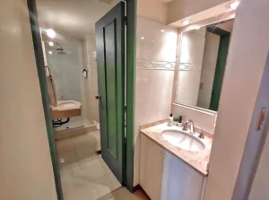 Aparthotel Cóndor Suites antebaño