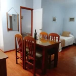 Aparthotel San Lorenzo mesa de comedor