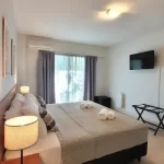 Aparthotel Soltigua cama doble con toallas