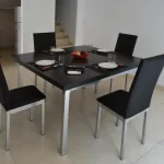 Departamentos Las Cañas mesa de comedor