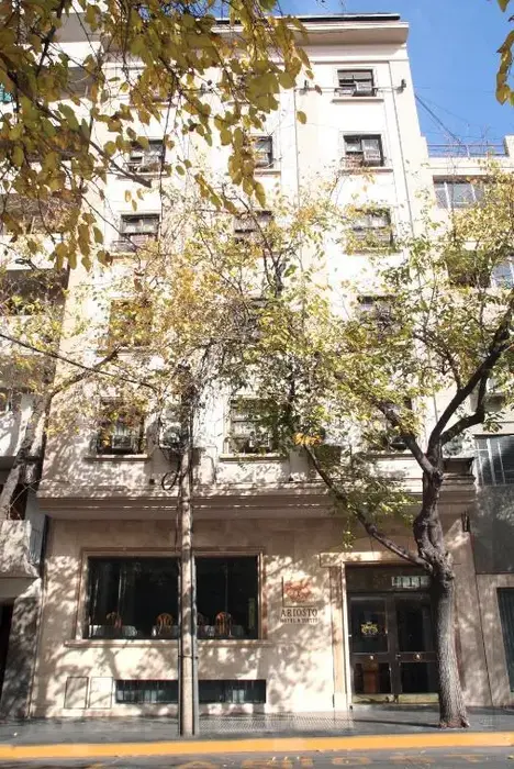 Hotel Ariosto por fuera