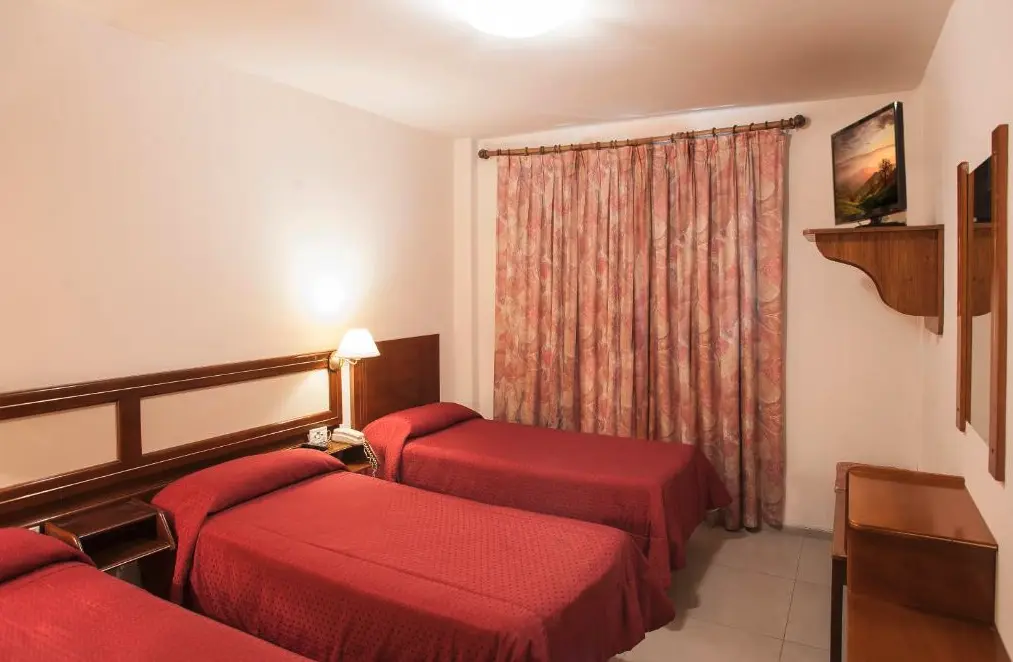 Hotel Carollo habitación triple