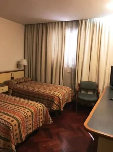 Hotel Cervantes camas individuales
