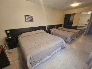 Hotel Dakar cama doble y camas individuales