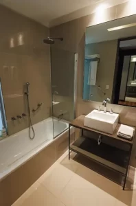 Hotel Esplendor by Wyndham Mendoza espejo del baño