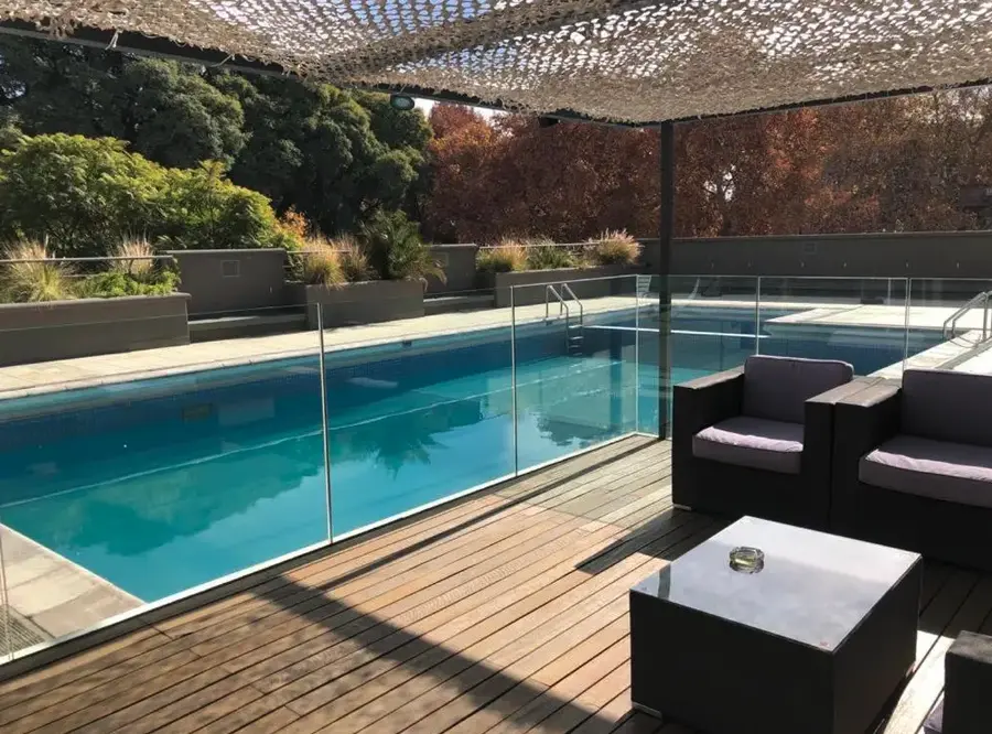 Hotel Raíces Aconcagua pileta