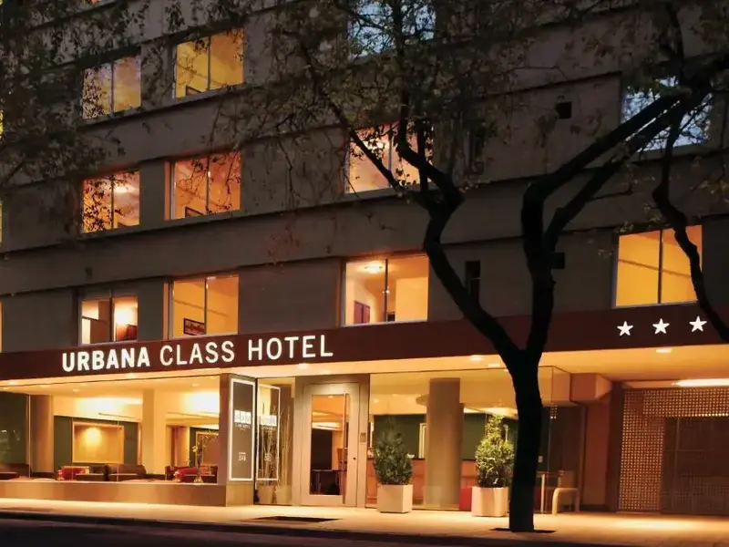 Hotel Urbana Class