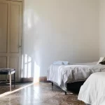 Casa Alem Colonial camas individuales con toallas