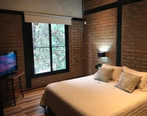 Casa Entrepinos cama doble