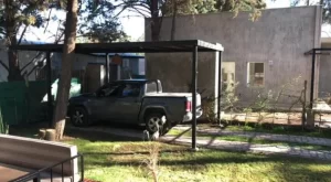 Casa Entrepinos estacionamiento