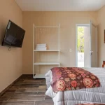 Casa Los Tulipanes tv