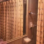 Departamento Colón y Olavarría espejo del baño