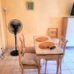 Departamento Colón y Olavarría mesa de comedor