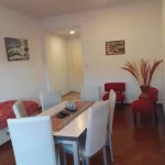 Departamentos El Ceibo mesa de comedor